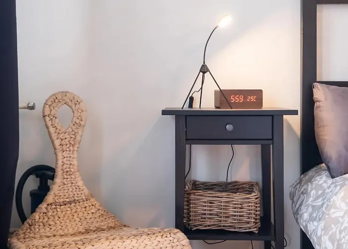 Orange Friendly Near Vitosha Blvd