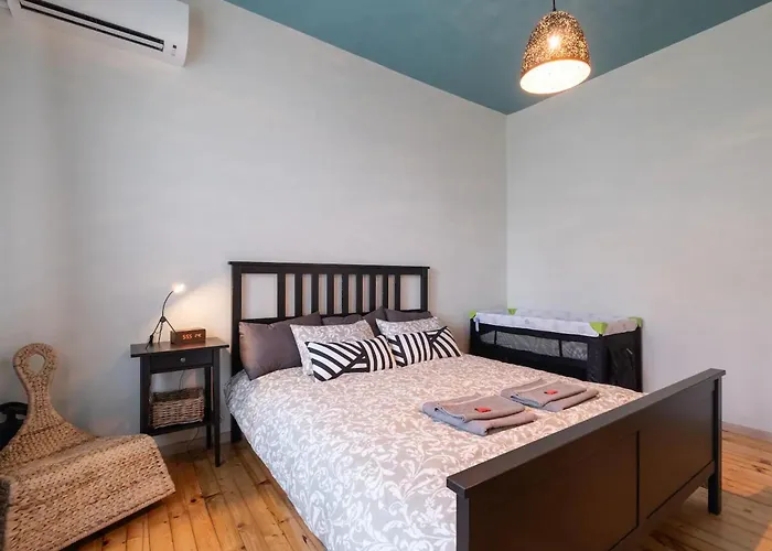 Orange Friendly Near Vitosha Blvd Lejlighed