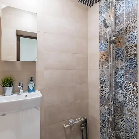 Daire Orange Friendly Near Vitosha Blvd Sofya